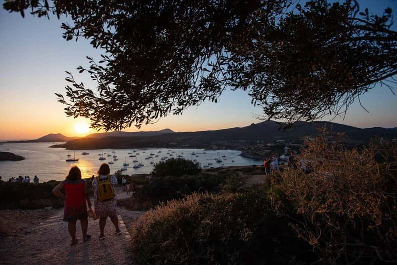 Athens: Sunset Tour to Cape Sounion & the Temple of Poseidon - Finding the right sunset spot