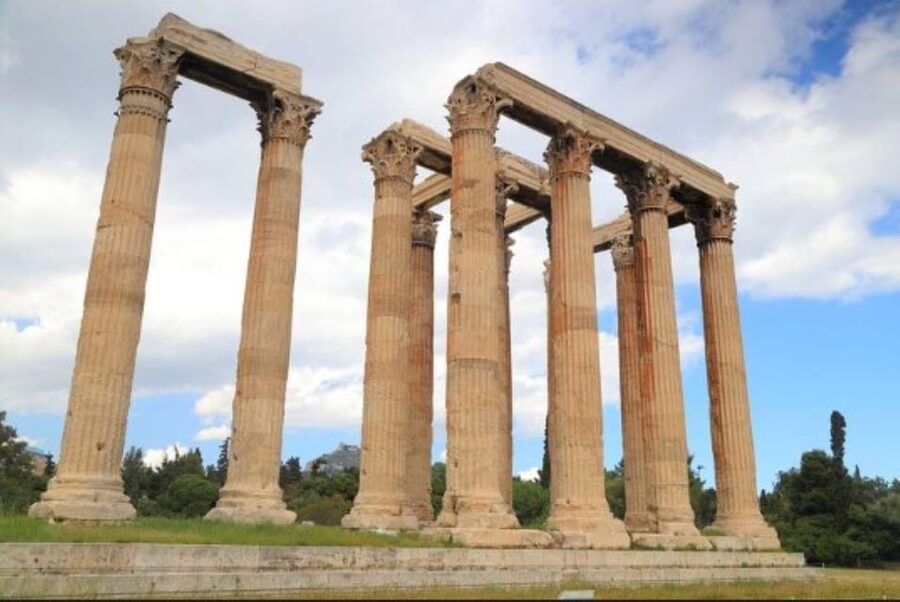 Athens: Temple of Olympian Zeus Entrance Ticket - What you see during the one-hour visit
