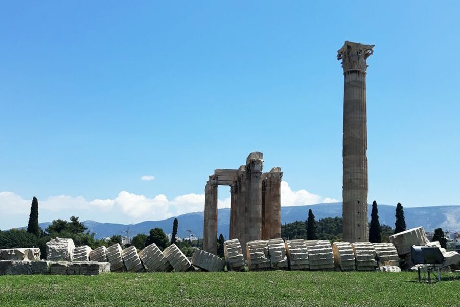 Athens: Temple of Olympian Zeus Ticket and Audio Tour - Zeus, Theseus, storms, and the fate of the temple
