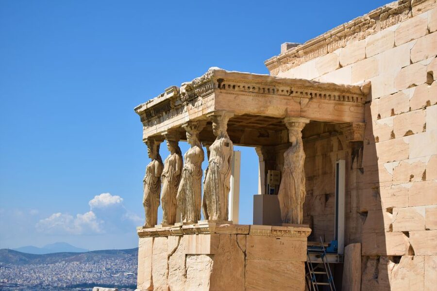 Athens: The Acropolis and Acropolis Museum Tour in German - Climbing past the Herodion and the old pharmacy