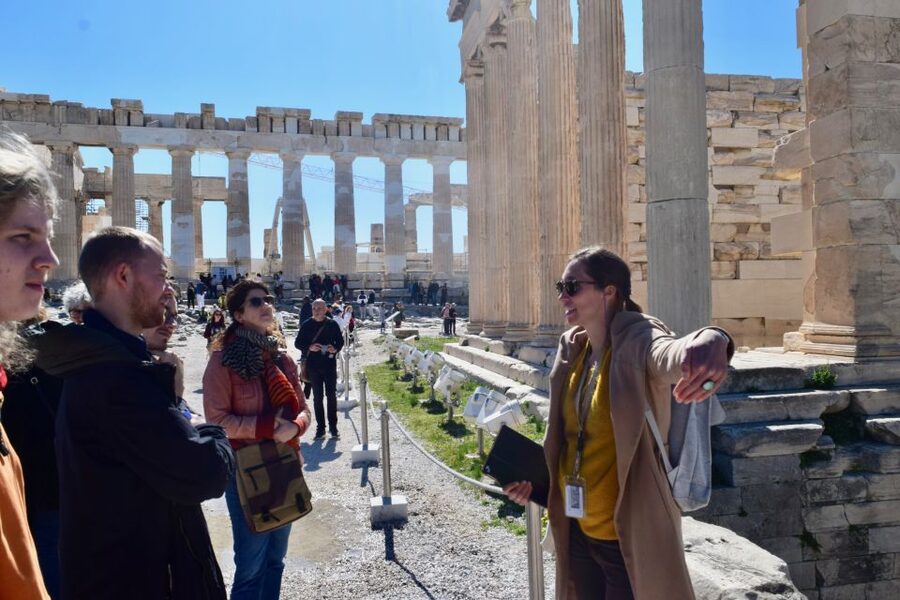 Athens: The Acropolis Guided Walking Tour in German - The Erechtheion and its unusual design