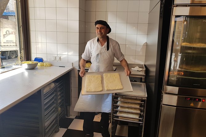 Athens: The Classic Food Tasting Tour - Koulouri and the food of the street