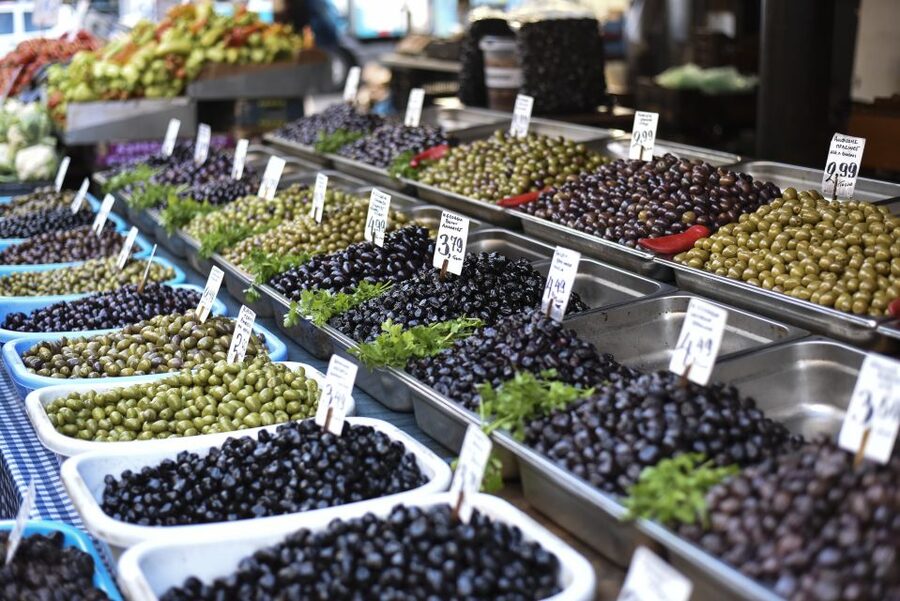 Athens: Ultimate Food Walking Tour with 15 Tastings - Dietary restrictions and group choices
