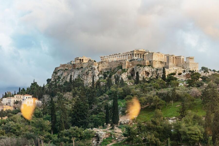 Athens: Wine Tasting with a Sommelier under the Acropolis - The view, the timing, and the atmosphere