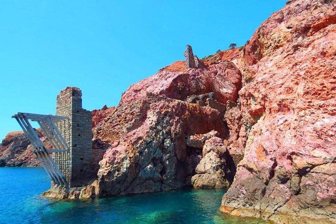 Best of Milos and Poliegos Catamaran snorkelling Cruise with BBQ - Kleftiko is the centerpiece of the day