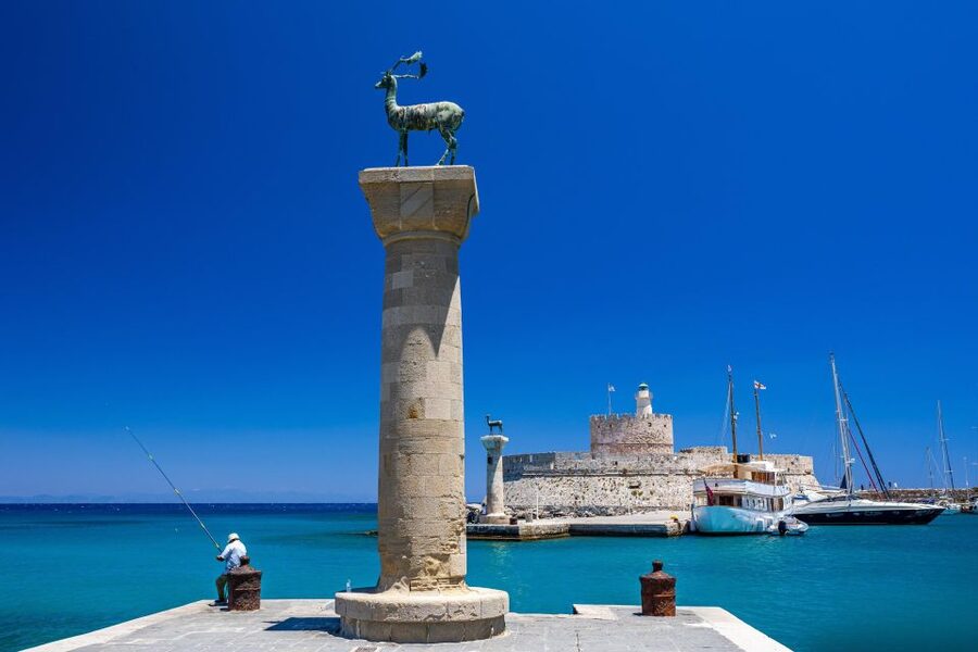 Best of Rhodes Tour including Lindos and Medieval City - Mandraki Harbour and Monte Smith from the coach