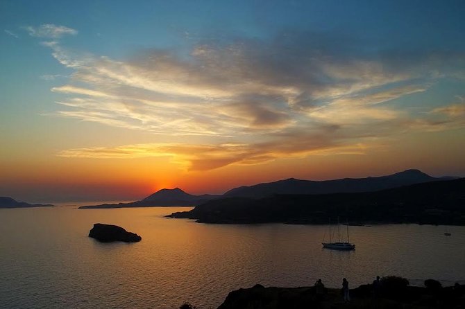 Cape Sounio Private Tour From Athens with Greek Traditional Food - Reaching the Temple of Poseidon