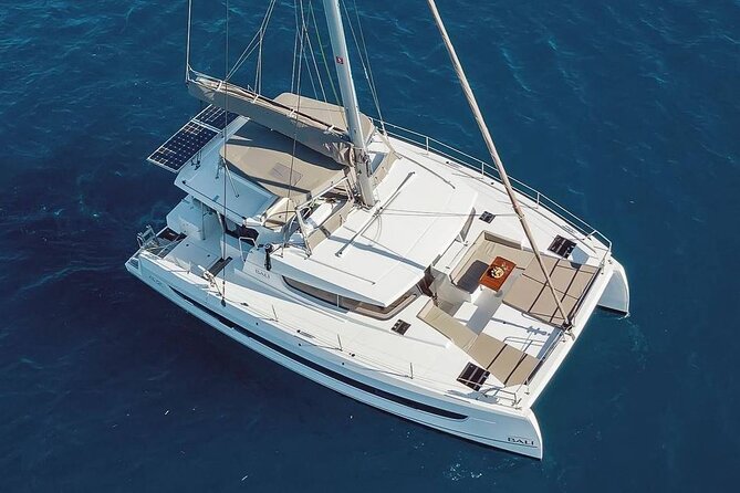 CATAMARAN Kleftiko Poliegos & Round of Milos Lunch with Openbar - At a glance