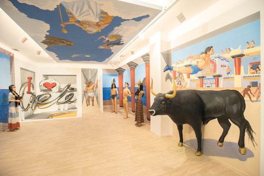Chania: Minoan's World 9D Experience - Why families tend to get the most from it