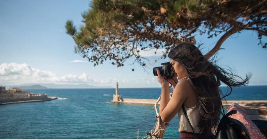 Chania: Sightseeing & Tastings Tour - Venetian monuments and stories from old Chania
