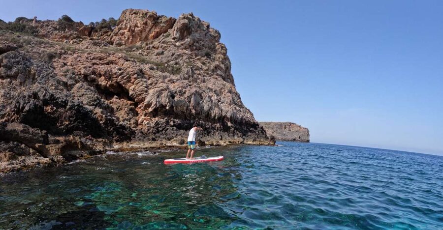Chania: Stand-up Paddleboard Tour to Lazareta Island - Learning to stand before heading offshore