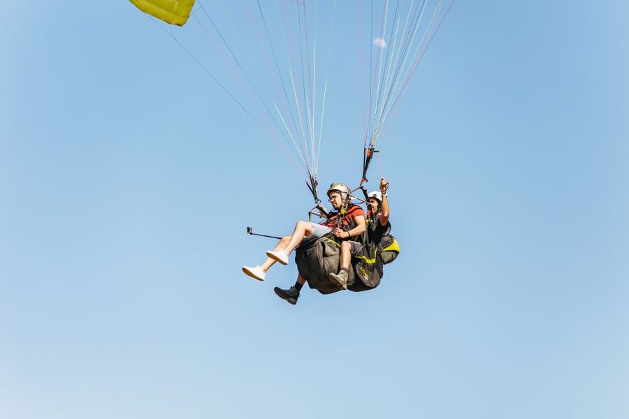 Chania: Tandem Paragliding Flight in Crete - A smooth takeoff for first-time flyers