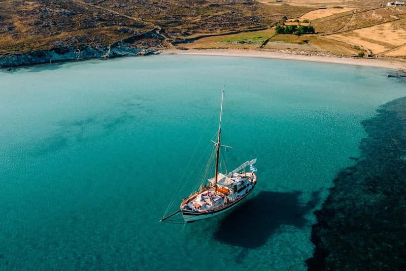 Corfu: Blue Lagoon and Cave Cruise with Drinks and Lunch - The crew and the mood onboard