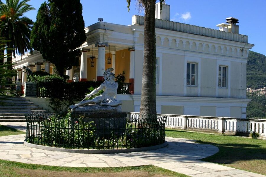 Corfu: Customized Private Tour - What the private vehicle changes