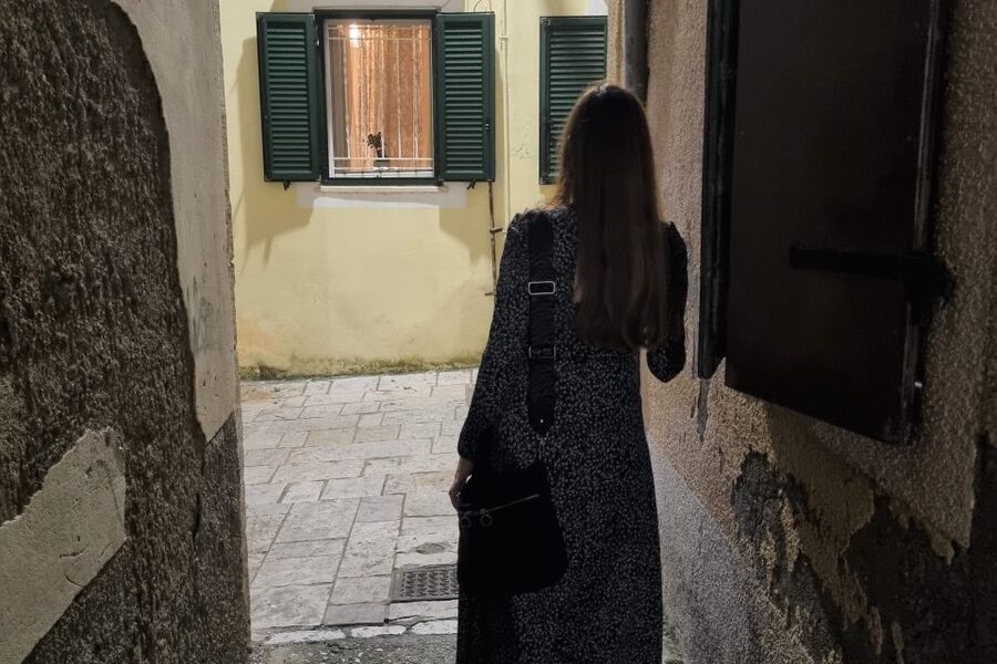 Corfu: Ghost Stories and Legends Tour - Efi’s storytelling is the main attraction
