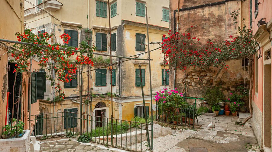 Corfu: Old Town Guided Walking Tour Small Group - Key points at a glance