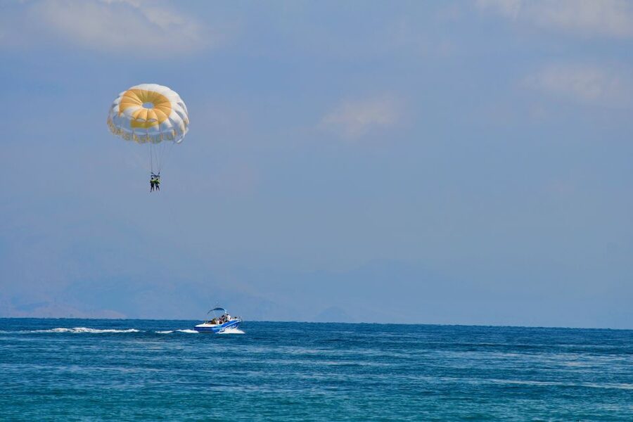 Corfu: Parasailing Adventure Near Corfu Town - Ten minutes above Corfu