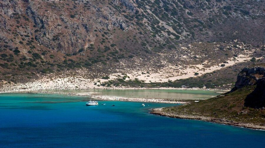 Crete: Balos and Gramvousa Cruise - Gramvousa Island and the steep viewpoint