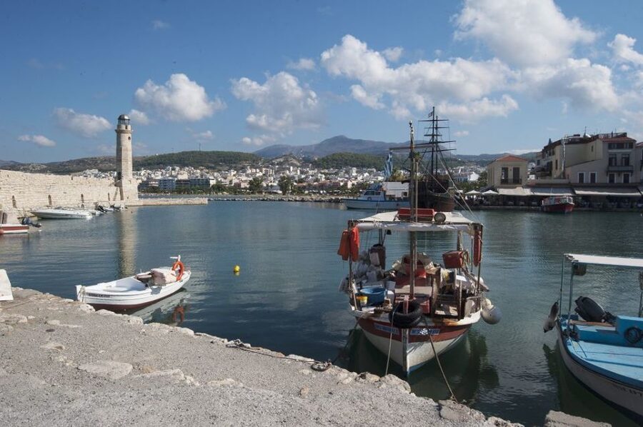 Crete: Chania, Lake Kournas and Rethymno Tour - Who should book this outing?
