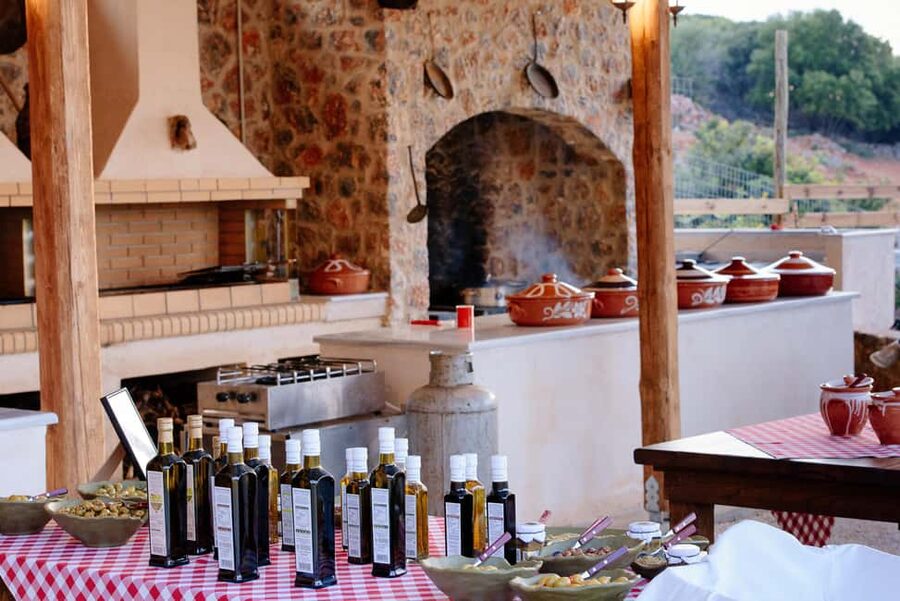 Crete: Knossos, Lasithi, Lasinthos and Olive Farm Combo Tour - A long Crete day built around Knossos