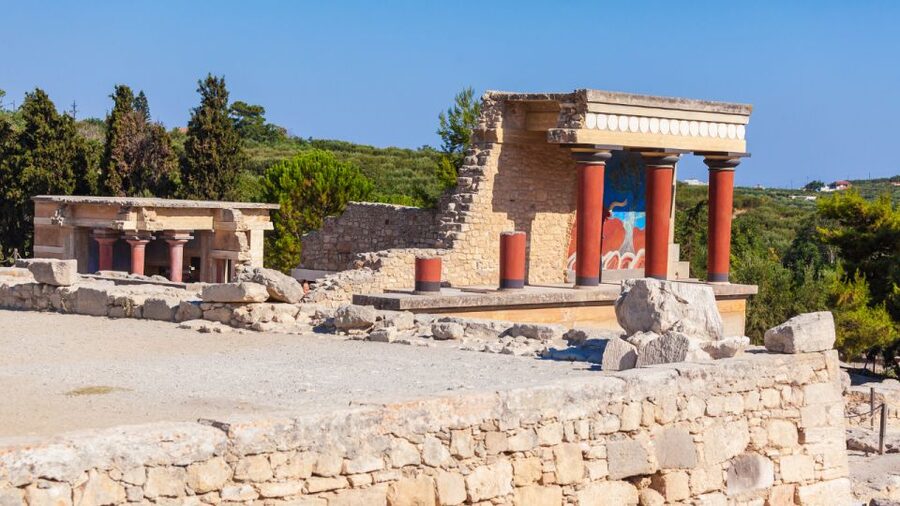 Crete: Knossos, Lasithi, Lasinthos and Olive Farm Combo Tour - About the Zeus Cave confusion