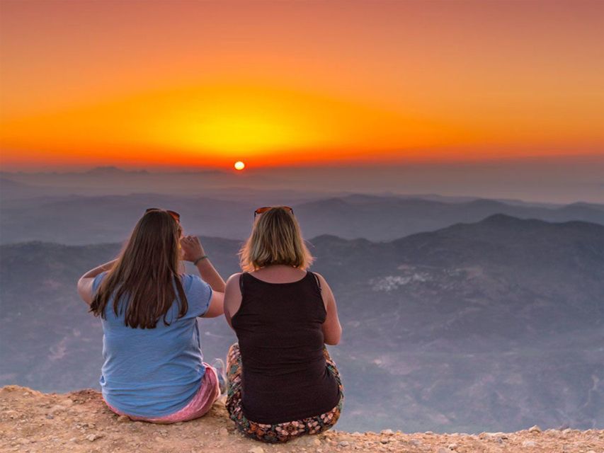 Crete: Land Rover Safari with Sunset Viewing, Dinner, & Wine - Sunset at a high viewpoint
