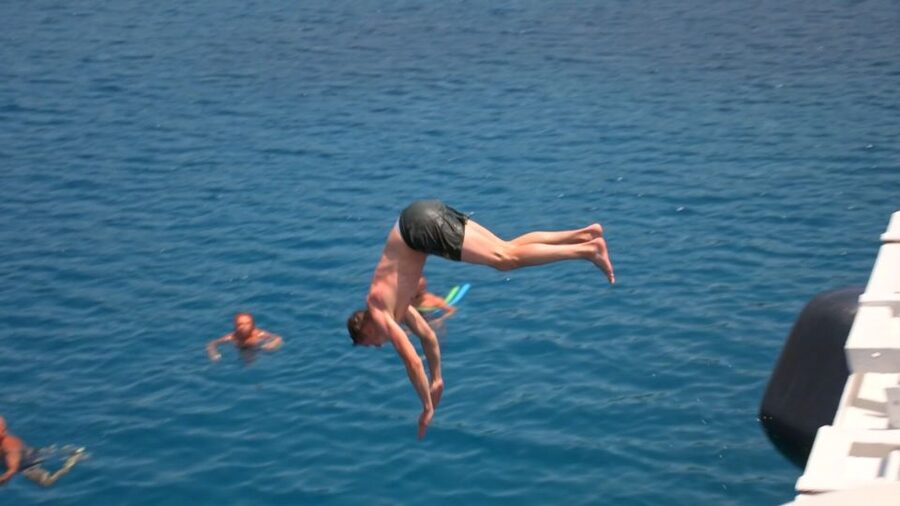 Crete: Mirabello Bay Cruise with Onboard Cocktail - Kolokytha Beach and 75 Minutes in the Water