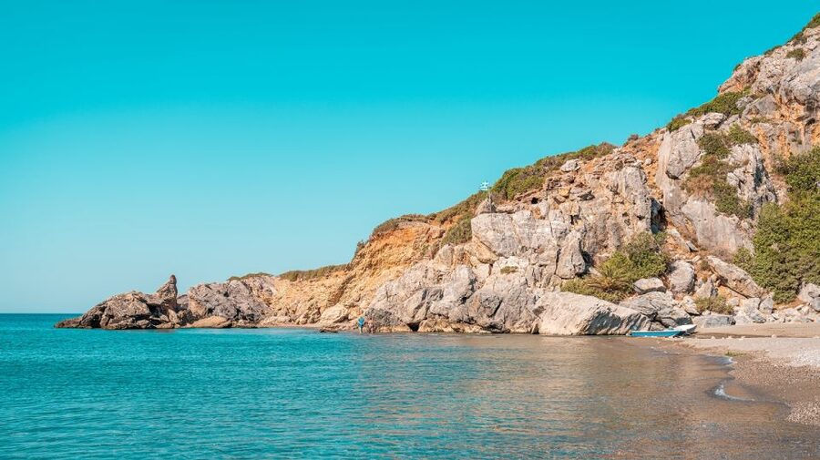 Crete: Preveli Tropical Beach and Palm Forest - Who will enjoy this day most?