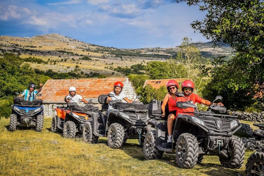 Crete: Quad Safari with Lunch and Swimming in Malia - Lunch at a traditional tavern in Sisi