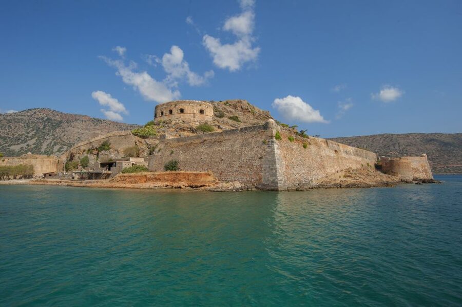 Crete: Spinalonga, Agios Nikolaos and Elounda with BBQ Lunch - The road to Elounda and the 10 a.m. boat