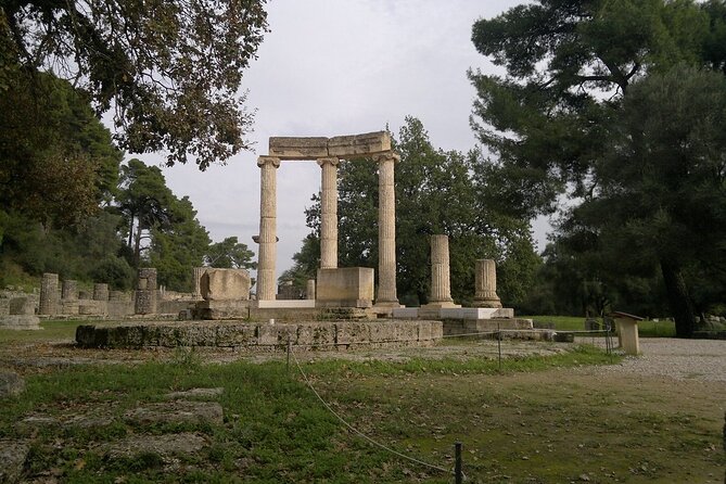 Day tour to Ancient Olympia,Ancient Sparta Mycenae Including Meal - The Corinth Canal, a short but useful stop