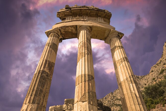 Delphi and Meteora, 2-Days Private Tour - Spending the night in Kalabaka