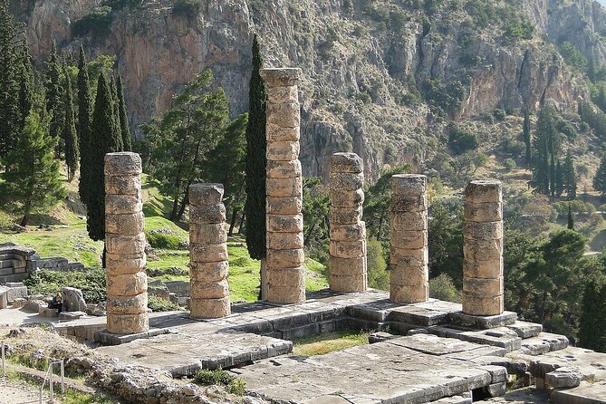 Delphi, Arachova and Levadia Krya Springs, Private Day Tour - Athena Pronaia and the famous Tholos