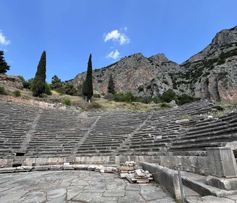 Delphi: Archaeological Site & Museum Ticket with Audio Tours - Kastalia Spring and the meaning of the setting