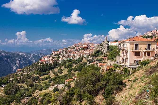 Delphi Day tour for groups from Athens - Arachova for lunch, coffee, and crafts