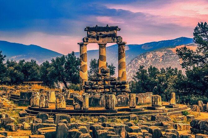 Delphi Full Day Private Trip From Athens With Lunch Overlooking the Sea - Is $287.58 per person a fair price?