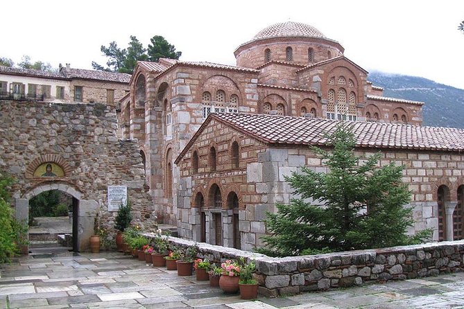 Delphi Full Day Tour - Delphi: Apollo’s sanctuary on Mount Parnassus