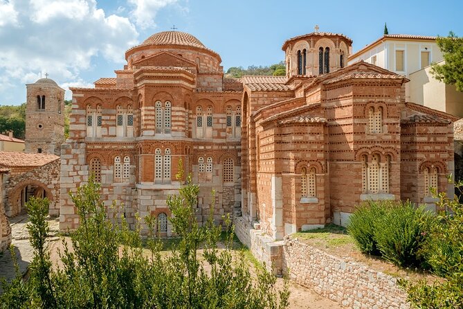 Delphi, Hosios Loukas Monastery full day private tour from Athens - Lunch with a view near Delphi