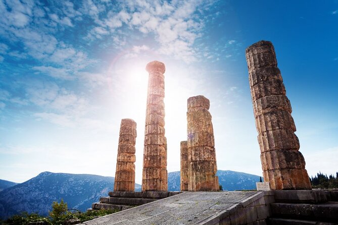 Delphi, Thermopylae, Corycian Cave 300 Spartans Tour - Delphi is the day’s essential stop