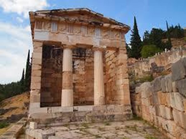 Delphi & Thermopylae Full Day Private Tour from Athens - Timing, comfort, and who should book