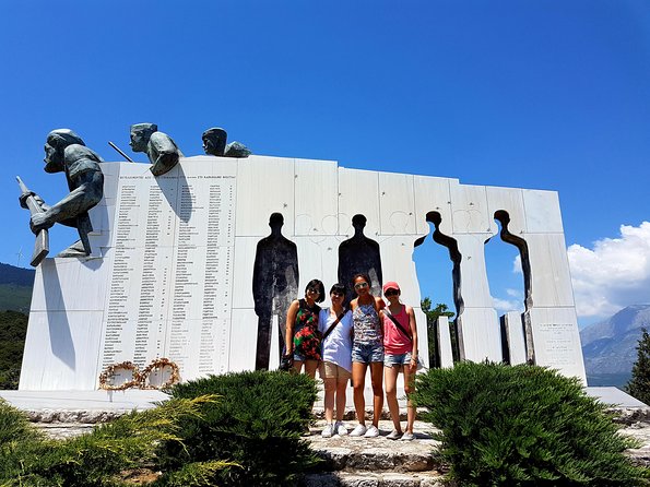 Delphi, Thermopylae full day private tour from Athens - The Athens pickup and the road north