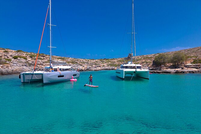 Dia Island Catamaran – Premium Lunch, Open Bar, Small Group - Sailing from Heraklion to an empty island