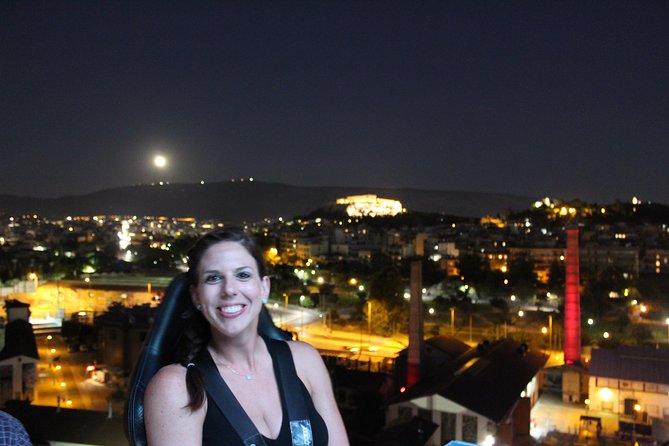 Dinner in the Sky Athens - The group size and social side