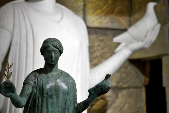 Discover your talent in sculpture, in a country where golden section was born. - Why this Athens workshop is different