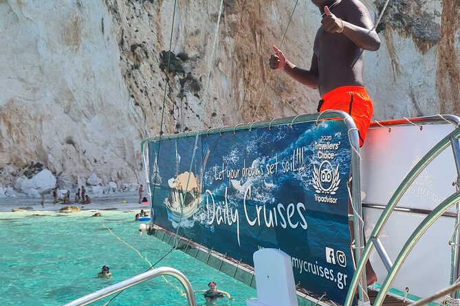 "Dreamy cruise"Daily Cruise from Argostoli harbour with a traditional Greek boat - Homemade Greek food around noon