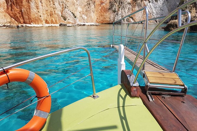 "Dreamy cruise"Daily Cruise from Argostoli harbour with a traditional Greek boat - What the crew adds to the day