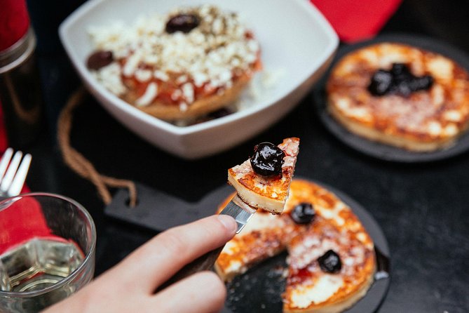 Drinks & Bites in Athens Private Tour - What the mixed feedback teaches you