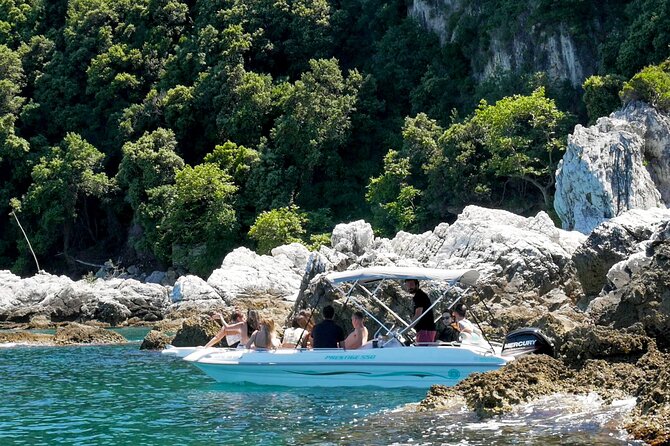East Pelion Mini Boat Tour - Swimming, snorkeling, and help from the skipper