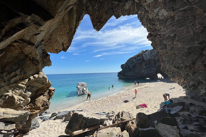 East Pelion Mini Boat Tour - Timing, pickup, and weather concerns