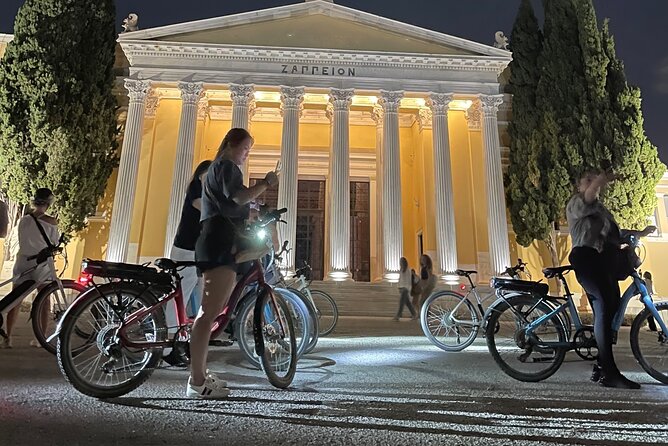 Electric Bike Tour of Athens by Night - Watching the guards at the Presidential residence